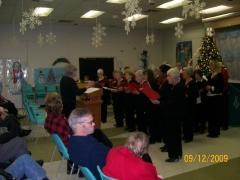 Wednesday December 09, 2009 13:47 - CHRISTMAS CONCERT AND DRIVE TO SEE LIGHTS 004.jpg